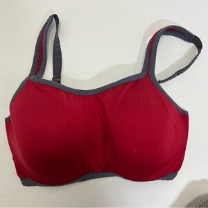 Natori Yogi Sports Bra 34DDD Red Gray underwire molded cups back closure